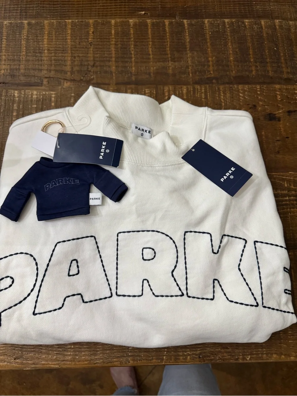 Parke x Target Cream Mockneck Pullover Sweatshirt L/XL with SS Keychain NWT - Picture 1 of 1